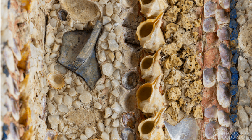 Beautiful 2000-Year-Old Mosaic Made From Glass, Shells And Tiles Discovered Near Colosseum 2