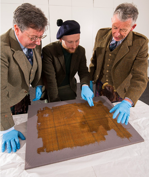 Oldest Tartan Fabric Recently Discovered In Scottish Bog 2