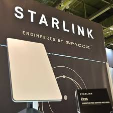Incredible $52,000,000 SpaceX Rockets Might Change The Way We Use The Internet 2