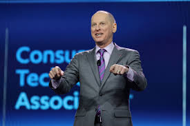 CEO Rejects Candidates On Their Answer As To When They Can Start 2