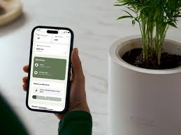 New Planter Uses AI To Take Care Of Your Plants With Smart Self Watering Systems 2