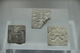 $1 Million Reward  Offered By Indian Officials To Anyone Who Can Decode An Ancient Script 2