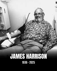Prolific Blood Donor Passes Away At Age 88 After Saving 2.4 Million Lives With His Blood Donations 2