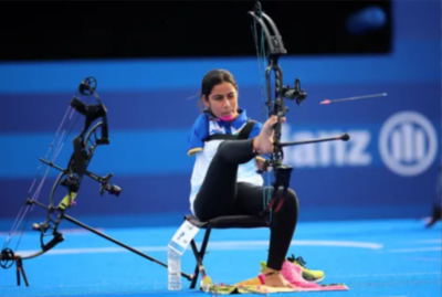 Armless Archer Stuns Crowd With An Amazing Bulls-Eye During Paris Paralympics Opening Round