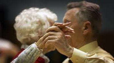 New Study Shows That Aging Happens In Bursts Especially Between 40 And 60