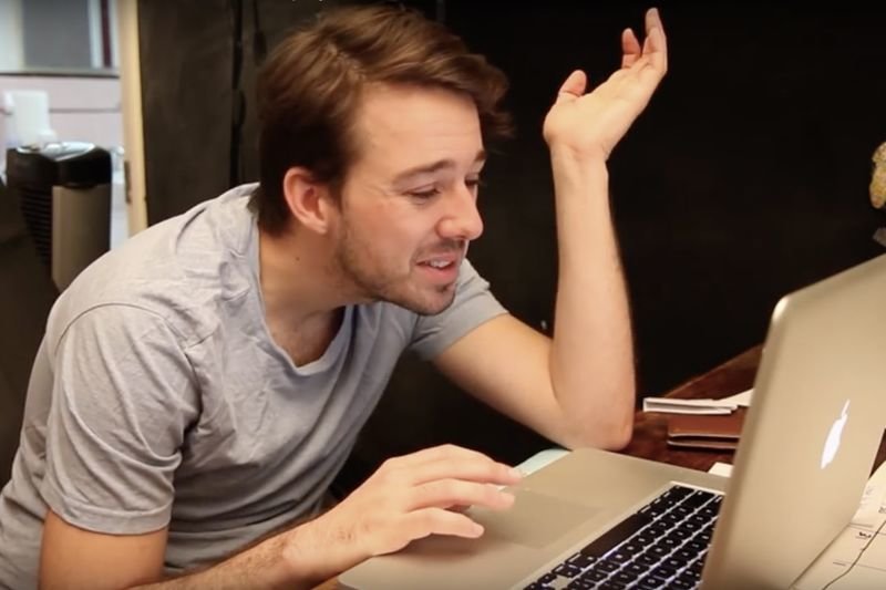 Video: Those Awkward Moments When You're Unemployed 1