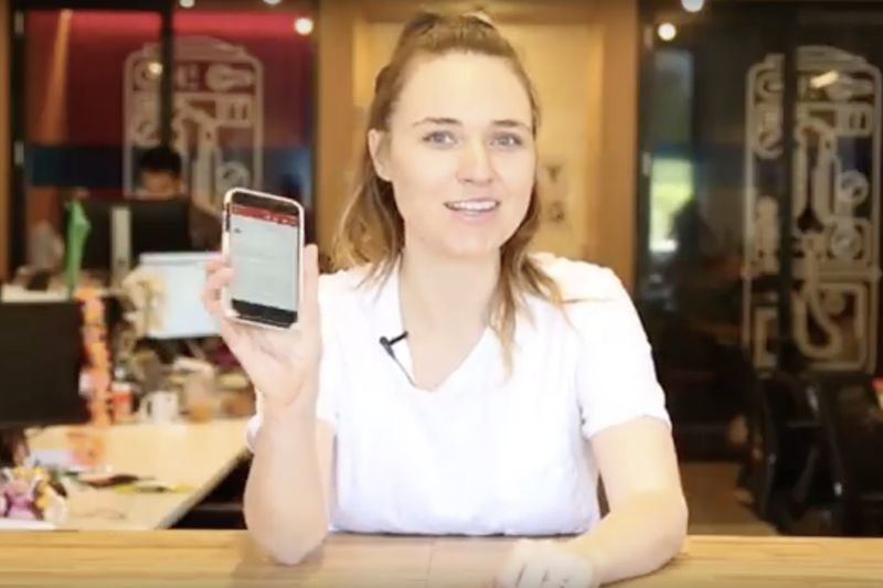 Video: Phone Addicts Give Up Their Phones For A Week! 1