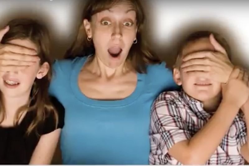 Video: 10 Child Stars Who Were Way Too Young For Their Roles 1