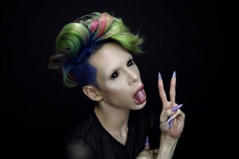 Video: Beauty Is In The Eye Of The Extra Terrestrial Beholder 1