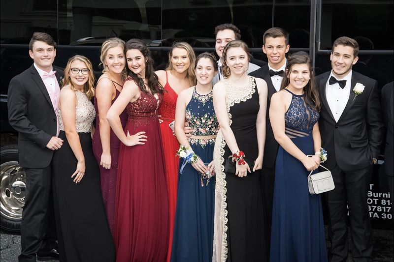 Video: The Promposal Fail Of The Century! 1