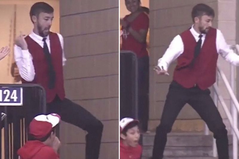Video: This Houston Rockets Seat Attendant Shows Off His Moves 1