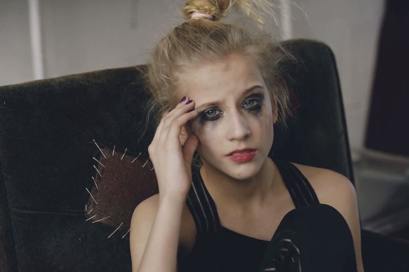 Video: Makeup Hacks That Will Have You Looking Like A Queen! 1