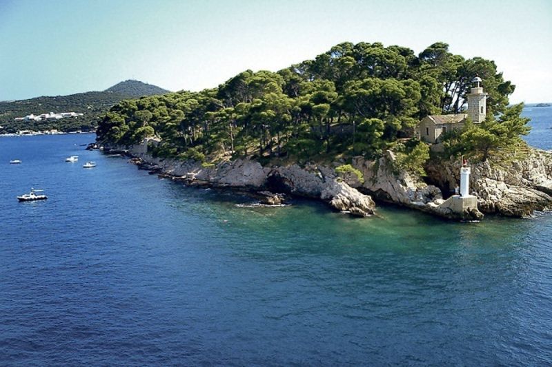 Private Islands No One Want To Buy 1