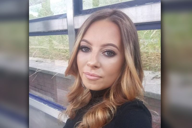 Mother Left Embarrassed After Daughter Accidentally Takes Lube To School 1