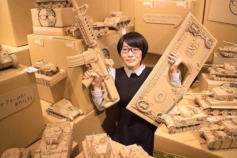 Japanese Artist Creates Impressive Sculptures Out Of Old Amazon Cardboard Boxes 1