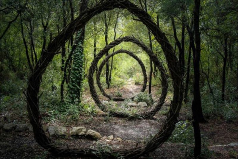 Sculptor Spent A Year In The Woods Creating Mysterious Sculptures From Natural Materials 1