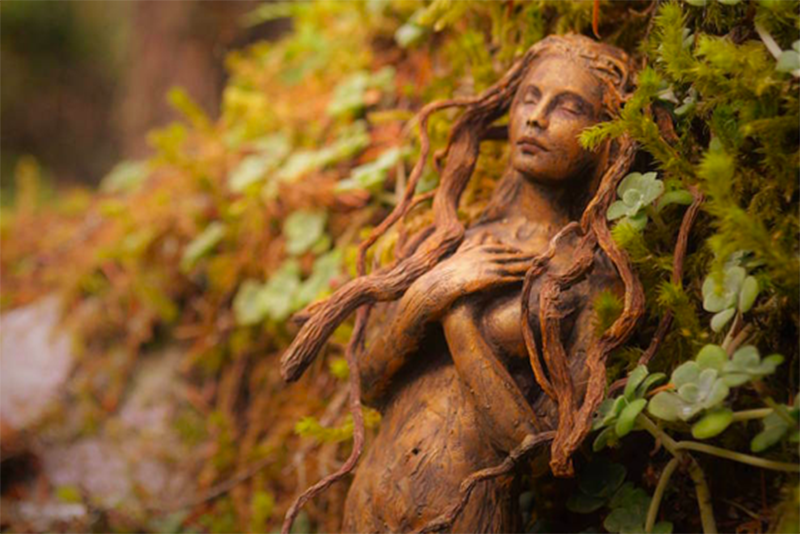 Canadian Artist Creates Fantastical Sculptures To Resemble Spirits Of Nature 1