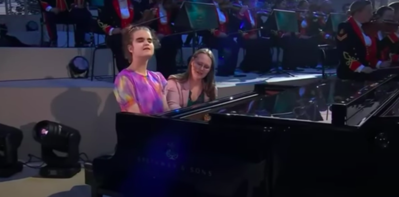Amazingly Talented Blind And Neurodivergent Pianist Amaze Crowd At King Charles III Coronation Concert 1