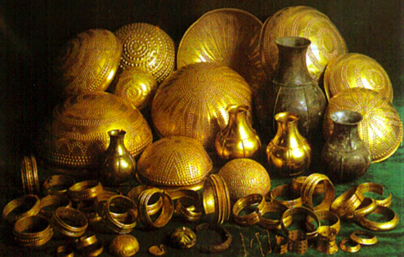 Incredible Bronze Age Treasures Discovered To Have Been Made Out Of Meteorite 1
