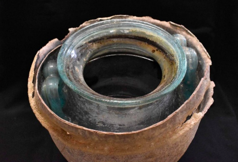 Oldest Wine Found In Liquid Form Discovered In Spanish Tomb 1