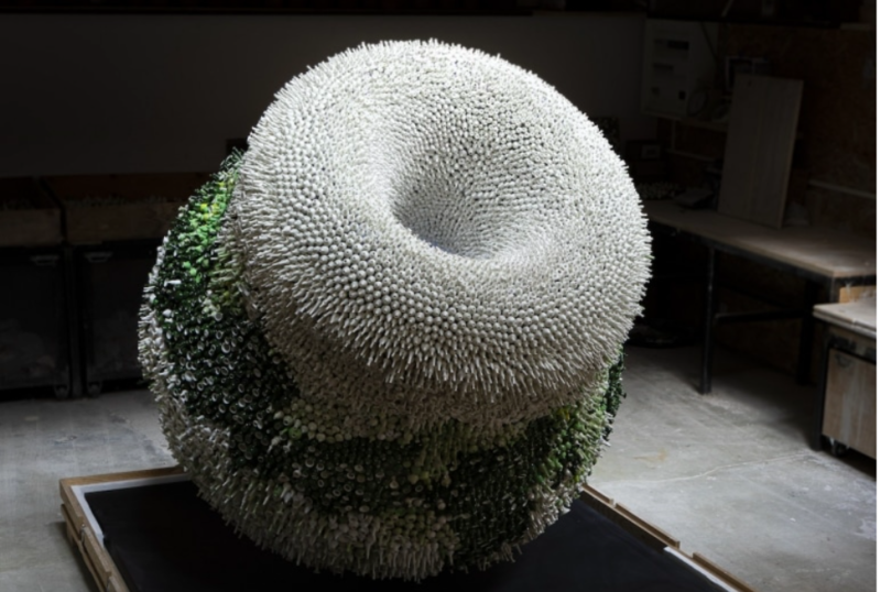 Incredible Giant Sculpture Made Out Of 70 Thousand Individual Hand Made Ceramic Vases 1