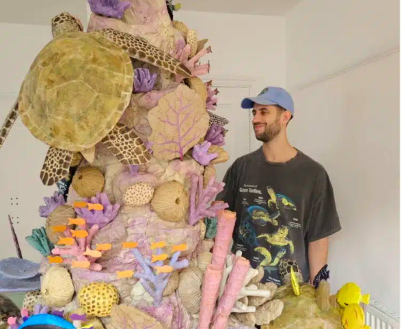 Artist Creates Amazingly Colourful 8 Foot Tall Coral Reef From Old Cardboard 1