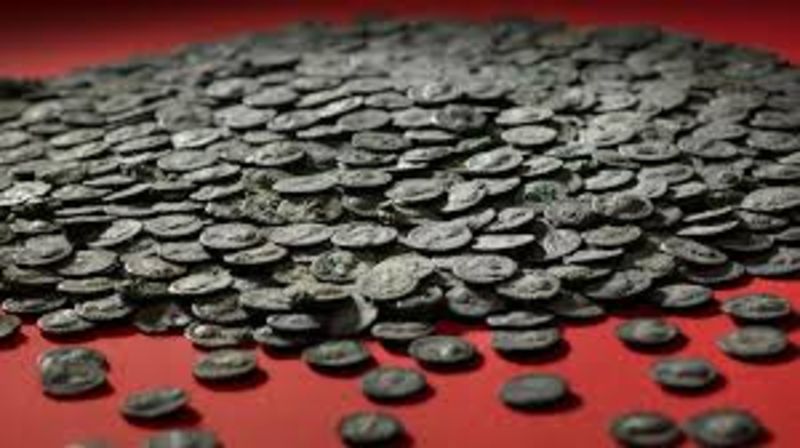 Three Thousand Mysterious Roman Coins Discovered In Germany 1