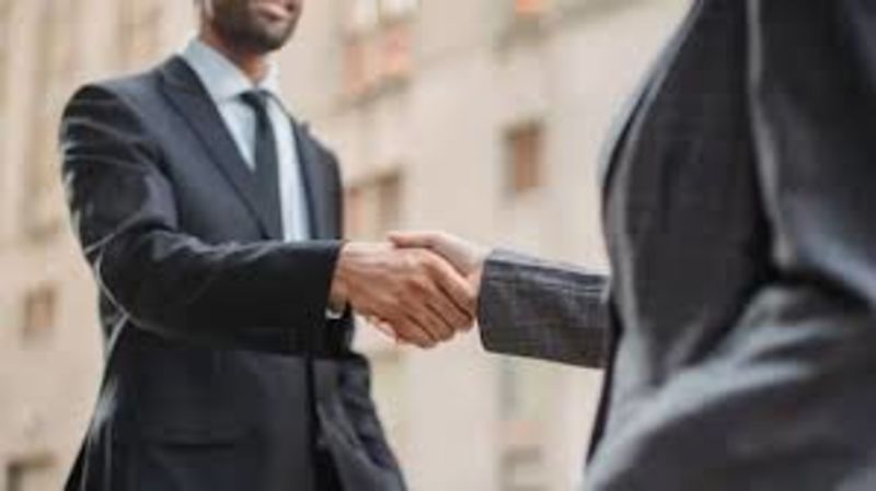 CEO Rejects Candidates On Their Answer As To When They Can Start 1