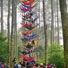 Video: Hanging Hundred Of Feet Off A Cliff Has Never Been More Comfortable