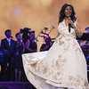 Video: The World Holds Onto Hope As Aretha Franklin Is Gravely Ill 7